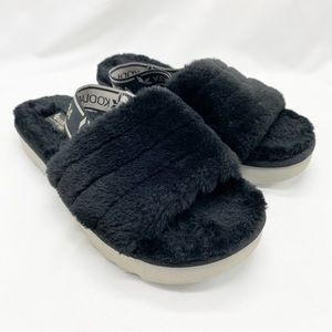 Koolaburra By UGG Fuzzn II Platform Black Fur Sandals 9
